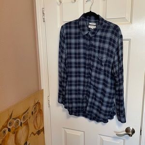 Treasure & Bond Blue Flannel ✨💙✨